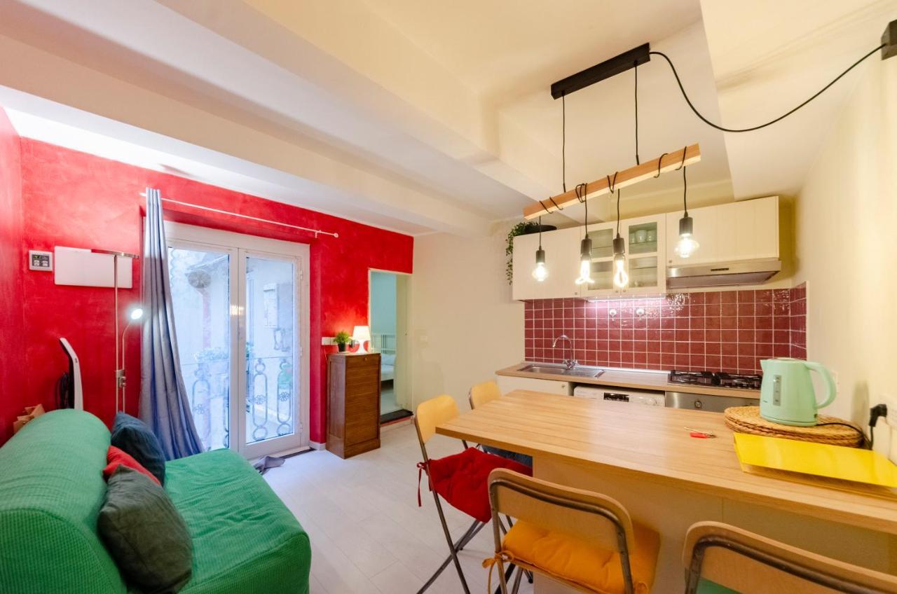 Ferienwohnung Joivy Cosy Flat In The Centre Genua Exterior foto